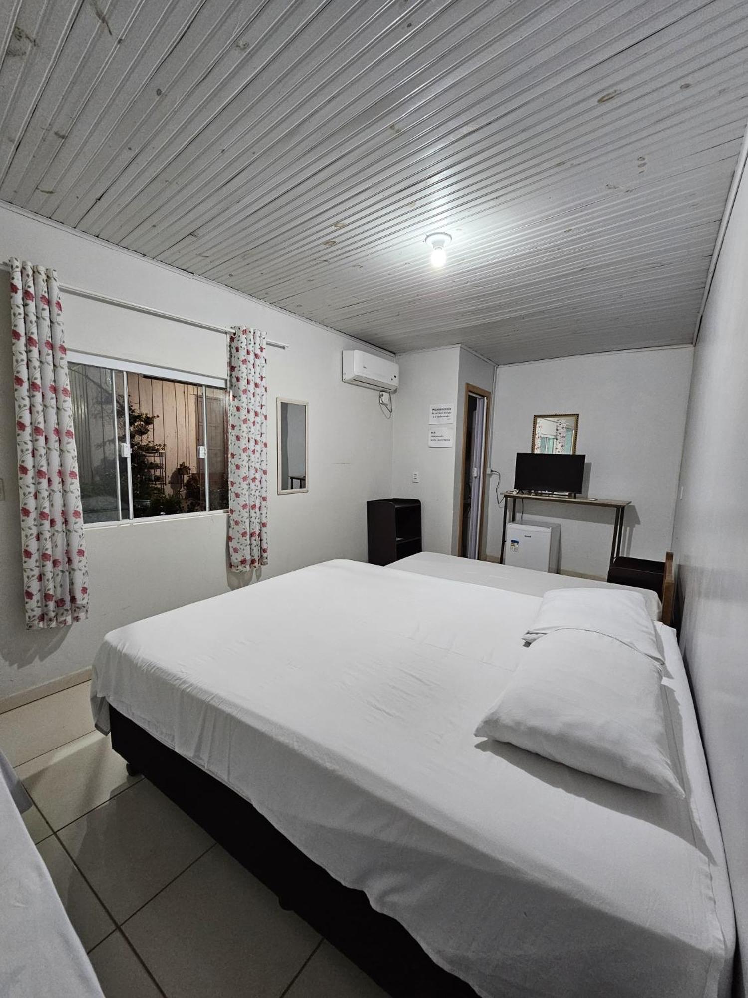 Aconchego Lar Cama E Cafe Bed and Breakfast Foz do Iguaçu Buitenkant foto